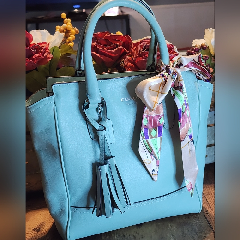 Coach Legacy Mini Tanner In Mint - Tassel Charm And Scarf - Picture 3 of 15